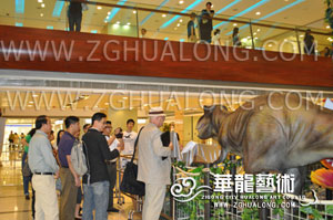 animatronic dinsoaur company