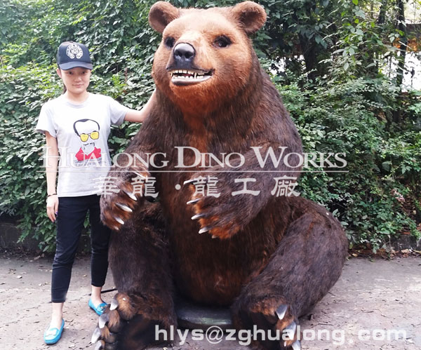 华龙艺术电动机械仿真熊
