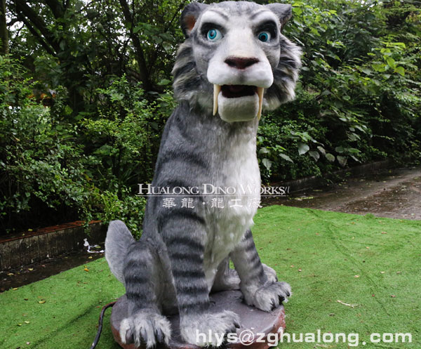 华龙艺术仿真剑齿虎模型