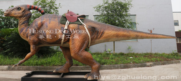 华龙艺术质优仿真骑乘恐龙模型