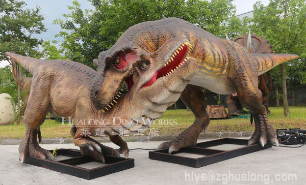 华龙艺术高品质仿真打斗恐龙