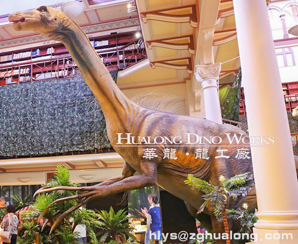 华龙艺术 恐龙主题公园 大型仿真镰刀龙机模10M