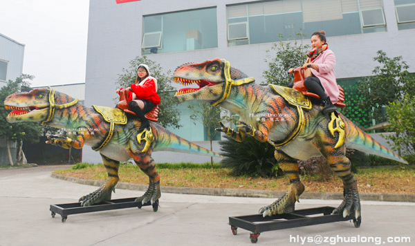 华龙艺术有趣新颖的仿真骑乘恐龙