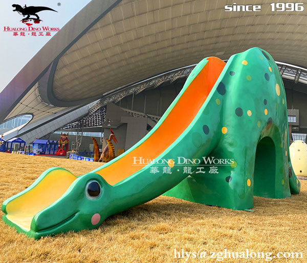 华龙艺术 商场美称玻璃钢卡通恐龙滑滑梯装饰