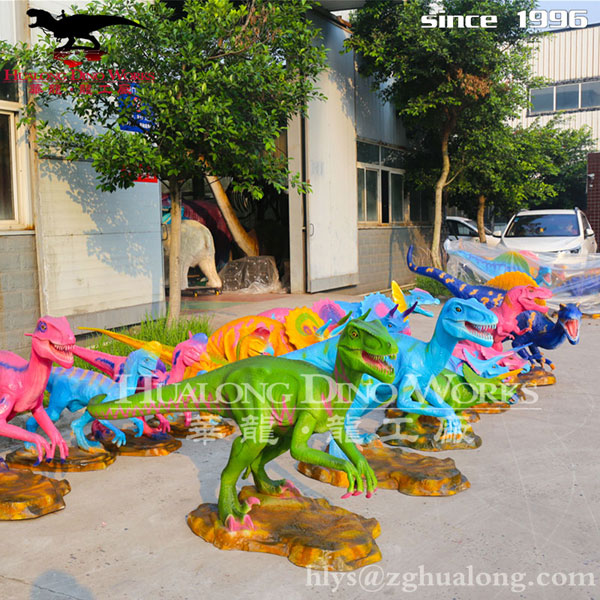 自贡华龙艺术 户外亲子恐龙乐园大型仿真恐龙雕塑