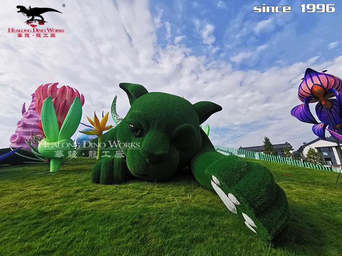 华龙科技 户外大型景区仿真植物绿雕大猫