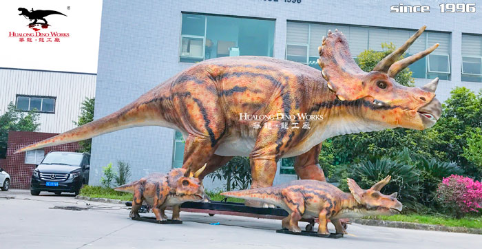 华龙龙工厂 景区户外大型三角龙模型